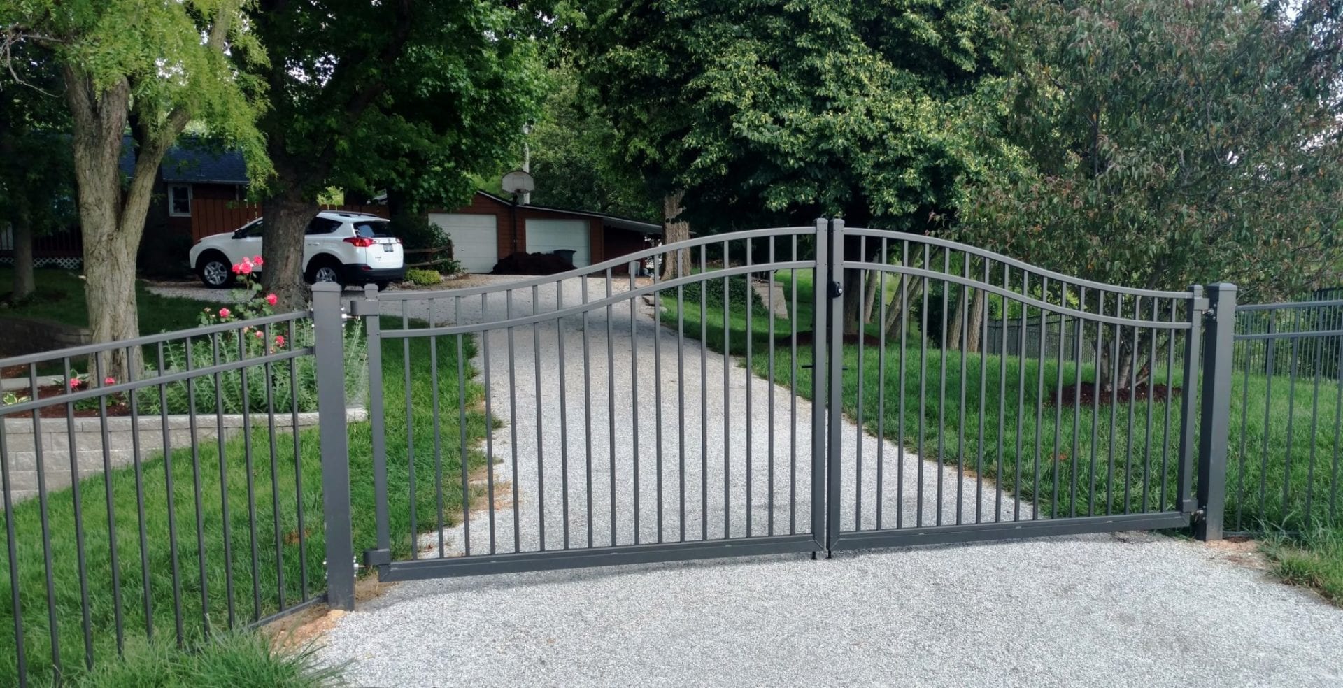 Pike II Estate Gate w/ Designer Inlays